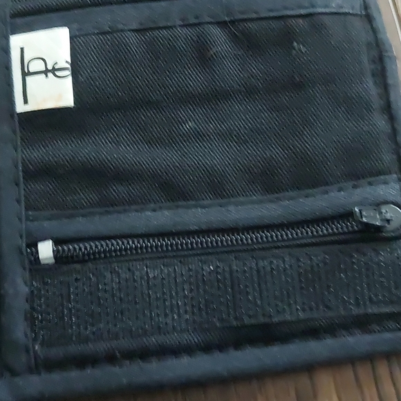 Wallet - Picture 5 of 9